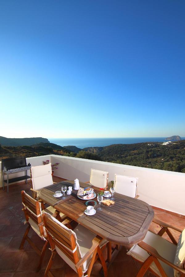 Villa Spilies - Kythoikies Holiday Houses Kalamos  외부 사진